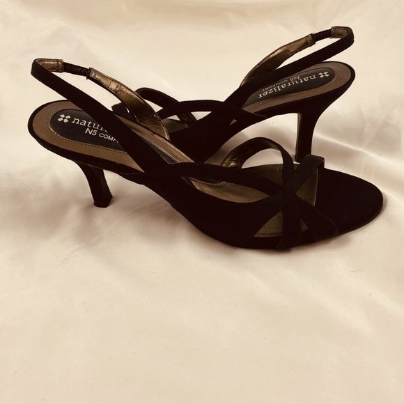 Naturalizer N5 Comfort Strappy Heel - Picture 1 of 3
